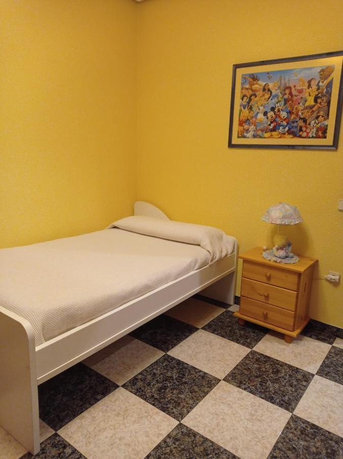 Apartamento Turistico Antigua Universidad 阿尔玛格鲁 外观 照片